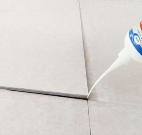 乌拉特前瓷砖空鼓维修公司分享卫生间瓷砖脱落的原因可能有以下几点